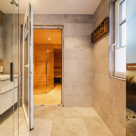 Treibholz 2 زنغست